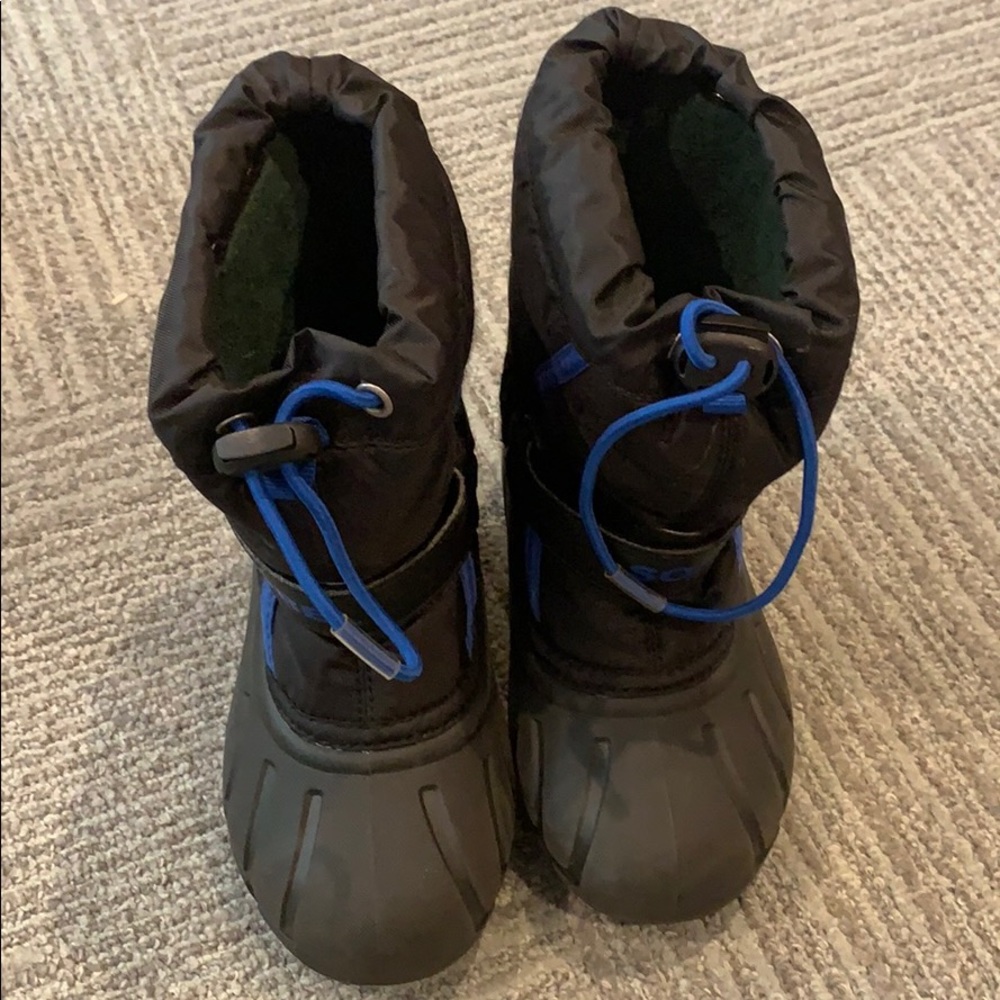 Boys Sorel snow boots